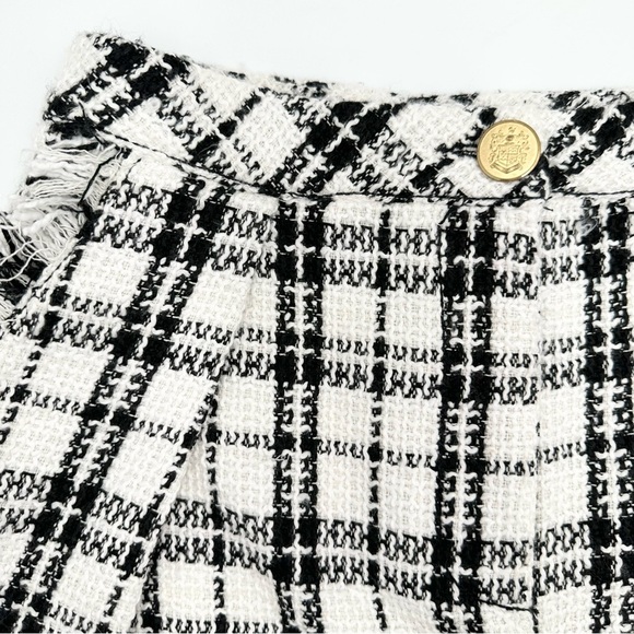 NBD Mariska Shorts - Picture 6 of 12